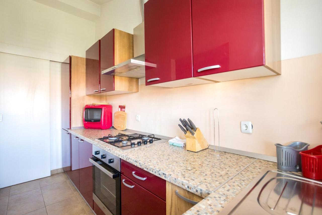 Apartmani Beba Омишаль Екстер'єр фото